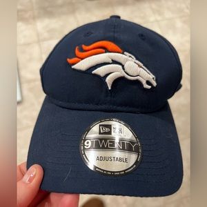 New with tags 9twenty Broncos adjustable cap